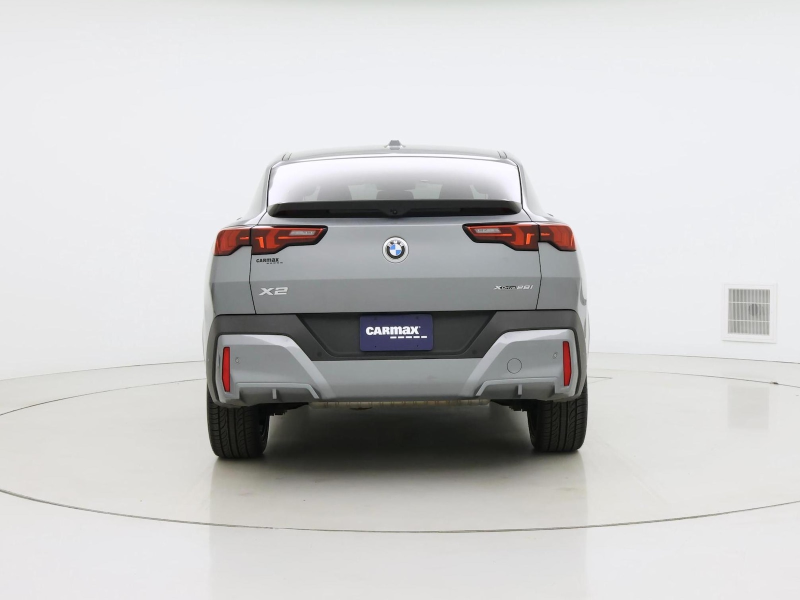 2025 BMW X2 28i - Photo 7