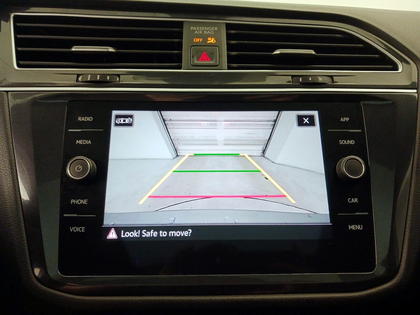 2023 Volkswagen Tiguan SE R-LINE BLACK - Photo 15