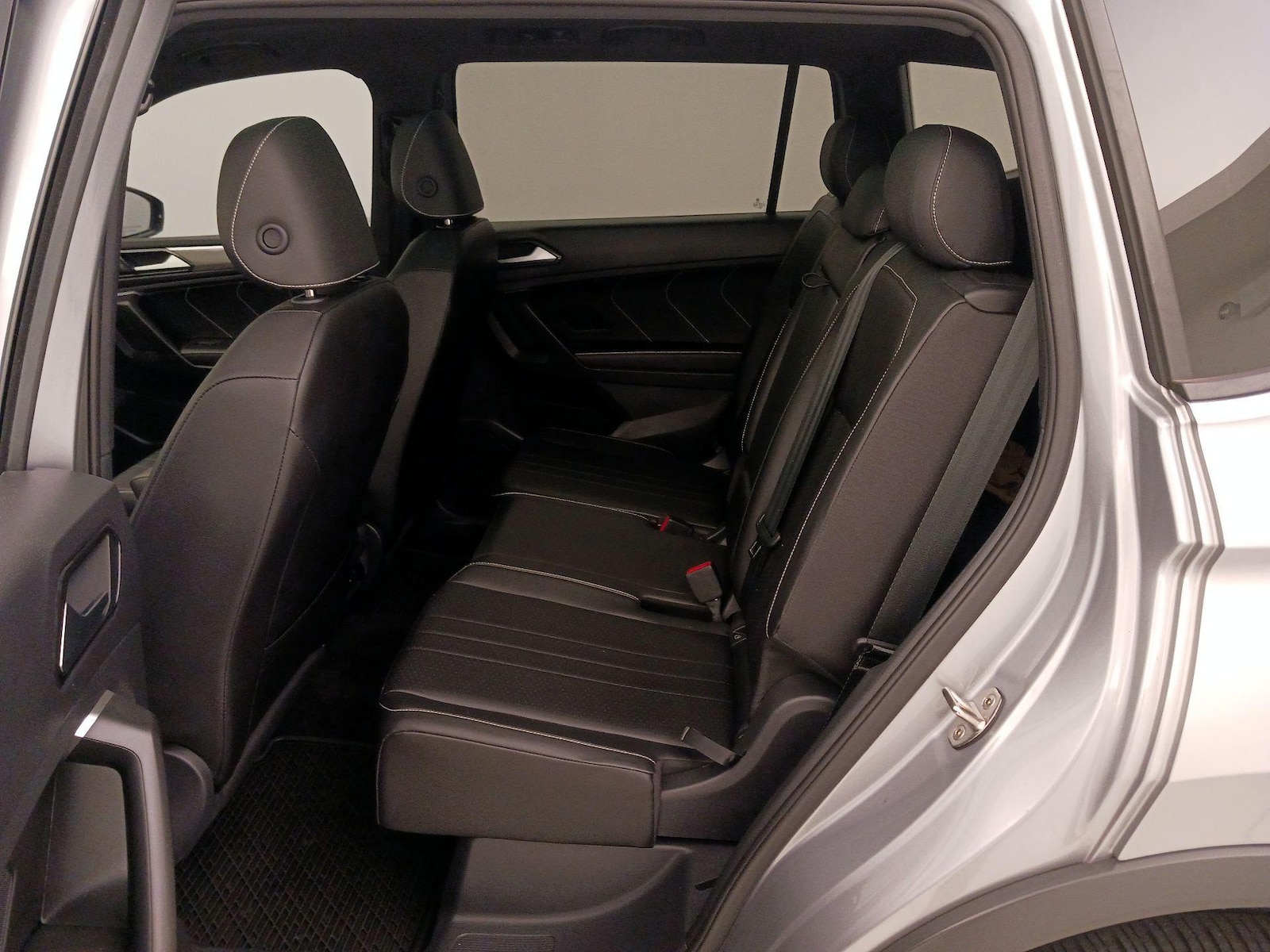 2023 Volkswagen Tiguan SE R-LINE BLACK - Photo 21