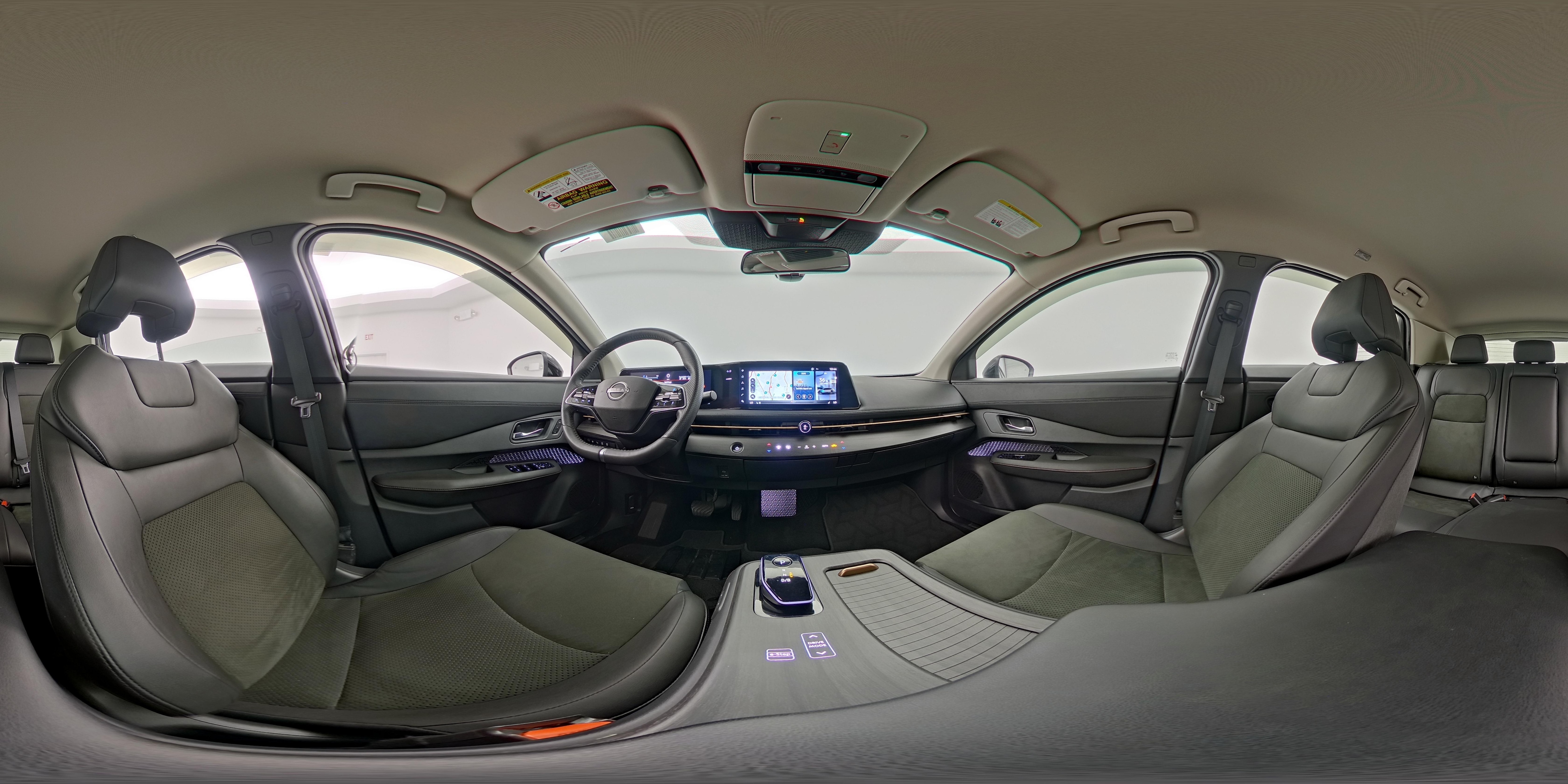2024 Nissan ARIYA Engage+ - Photo 25