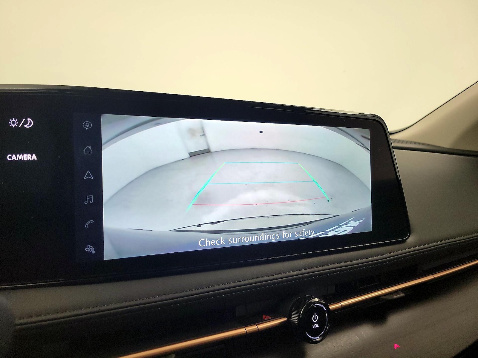 2024 Nissan ARIYA Engage+ - Photo 16