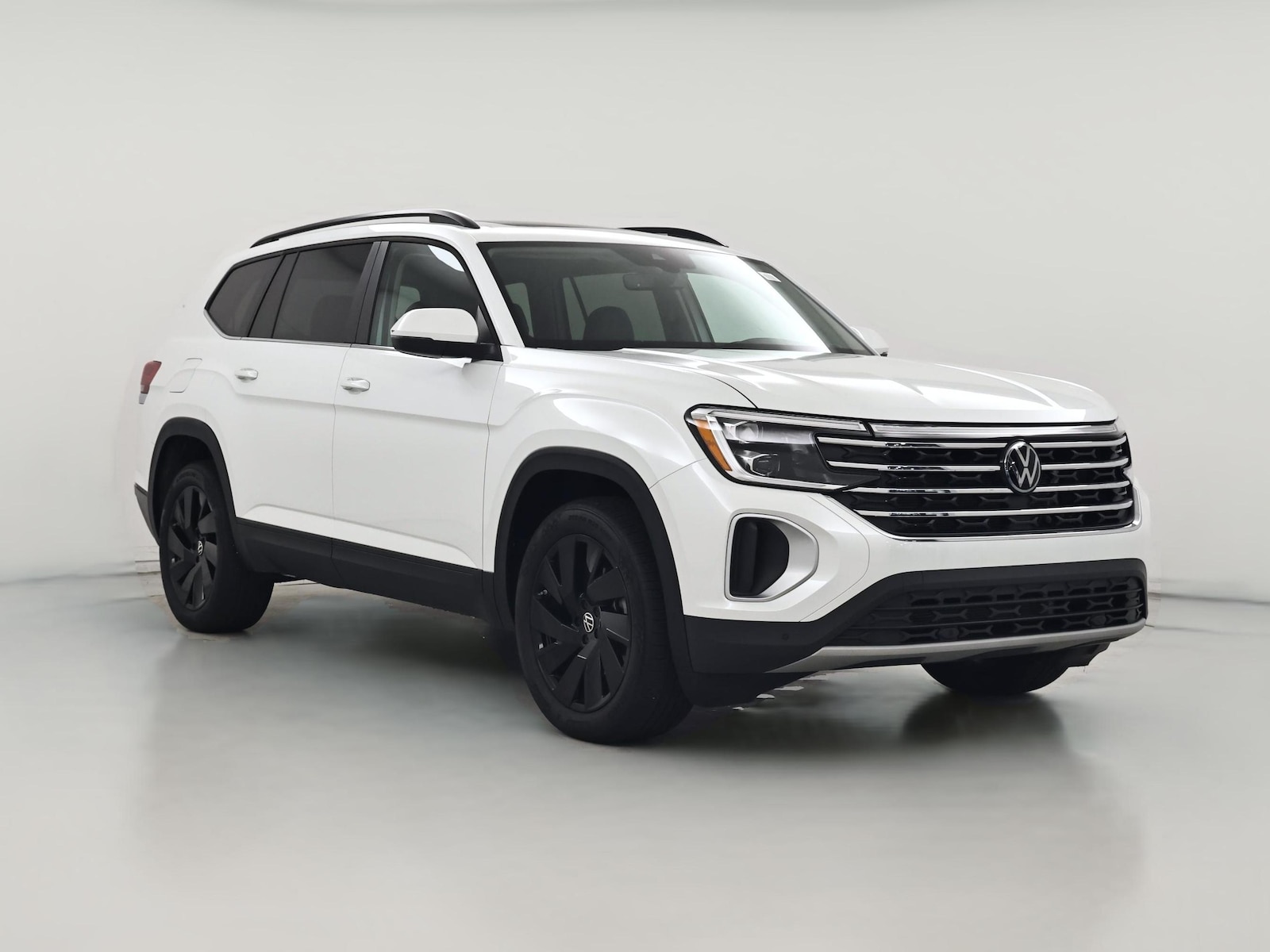 2026 Volkswagen Atlas SE w/Tech - Photo 1