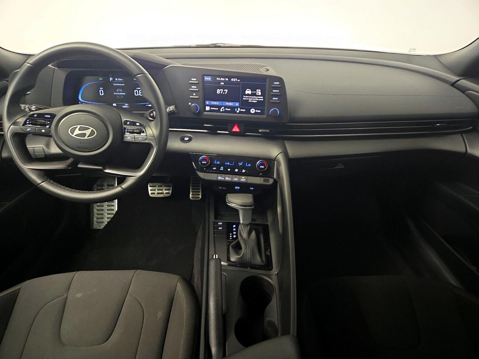 Apple CarPlay® & Android Auto™