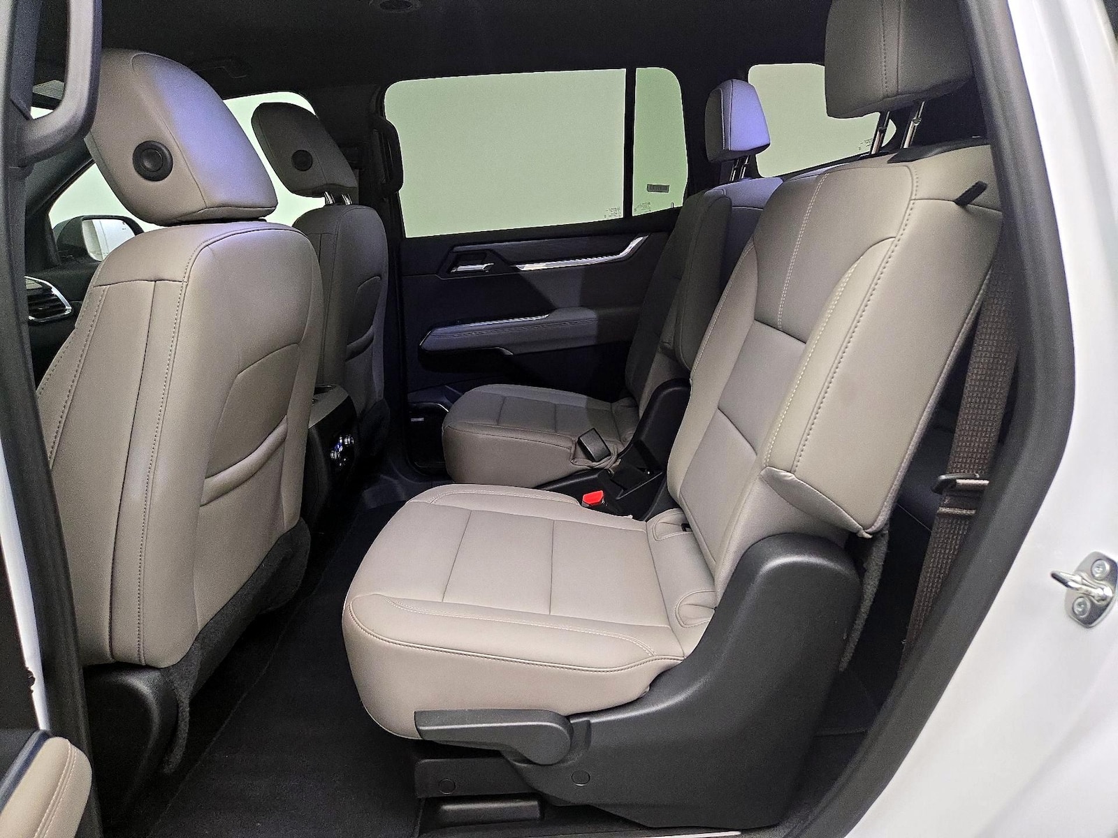 Rear Air Conditioning