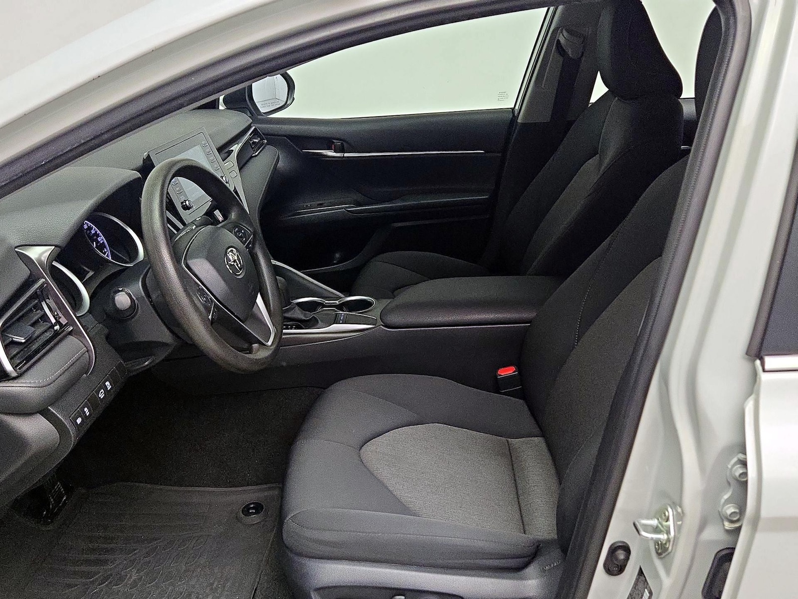 Power Seat(s) & Side Airbags