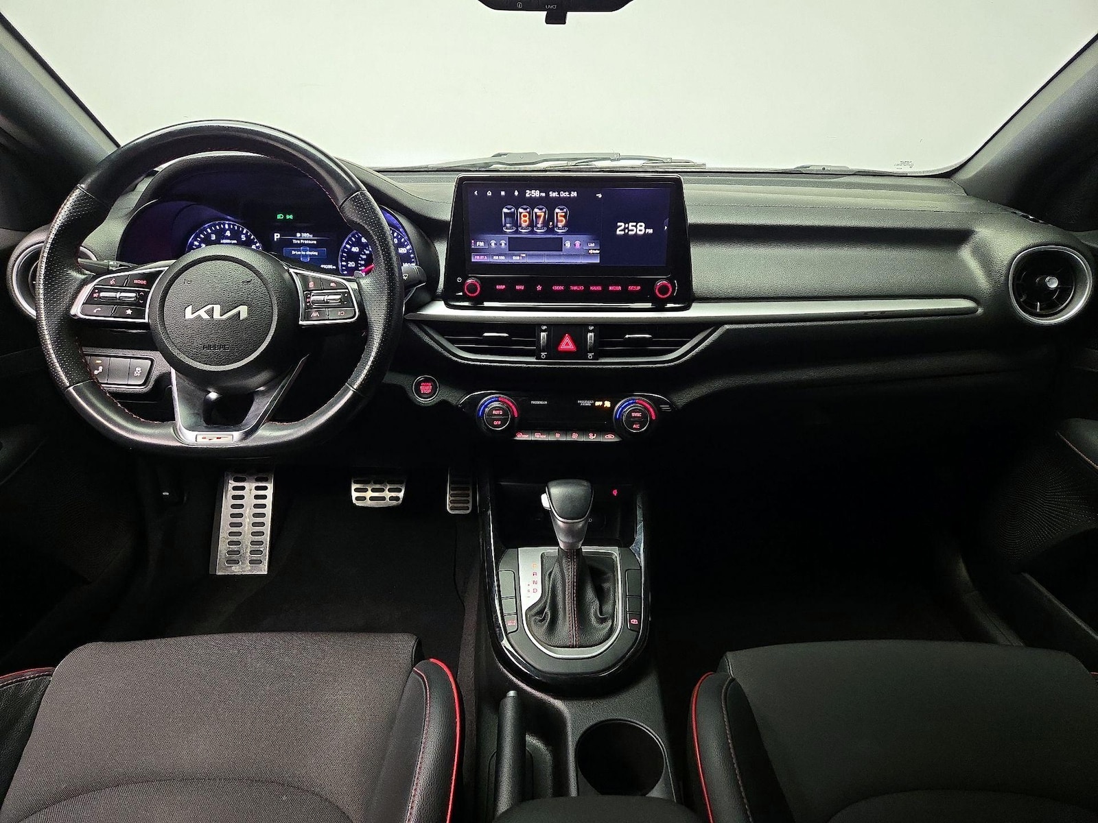 Apple CarPlay® & Android Auto™