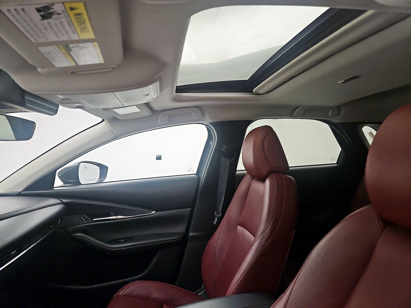 Sunroof(s) & Overhead Airbags