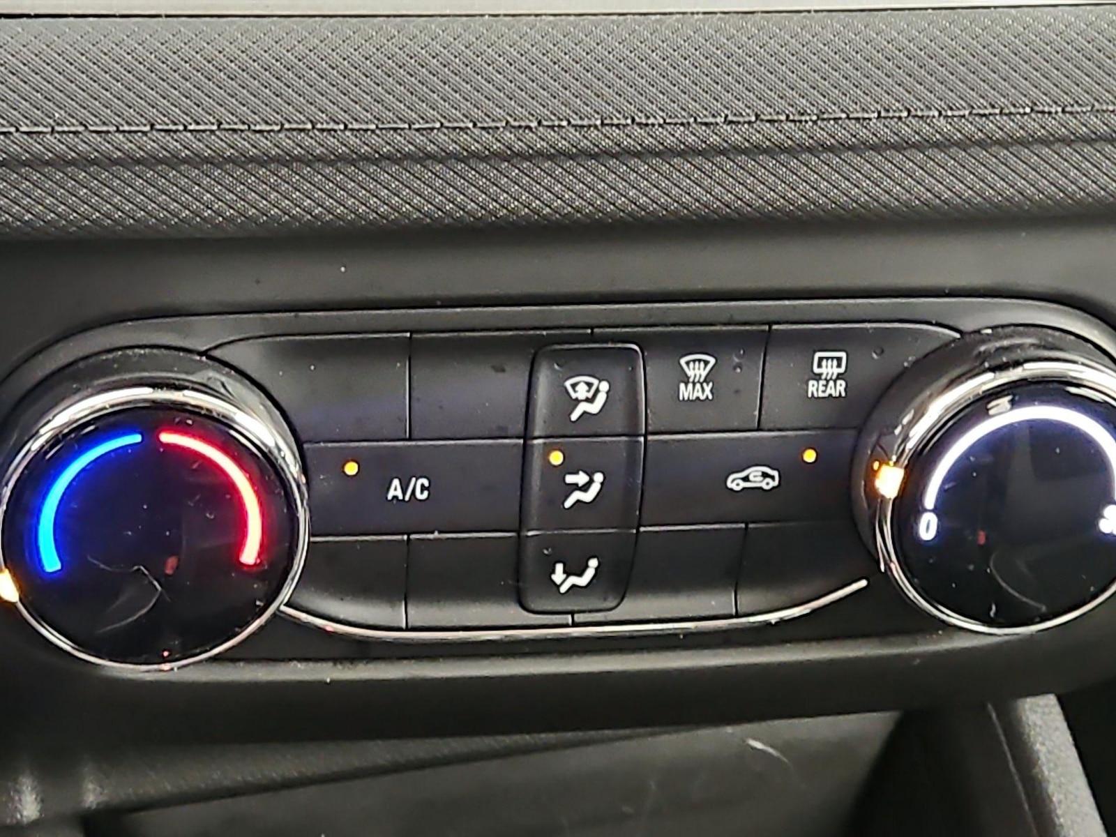 2026 Chevrolet Trailblazer LS - Photo 17