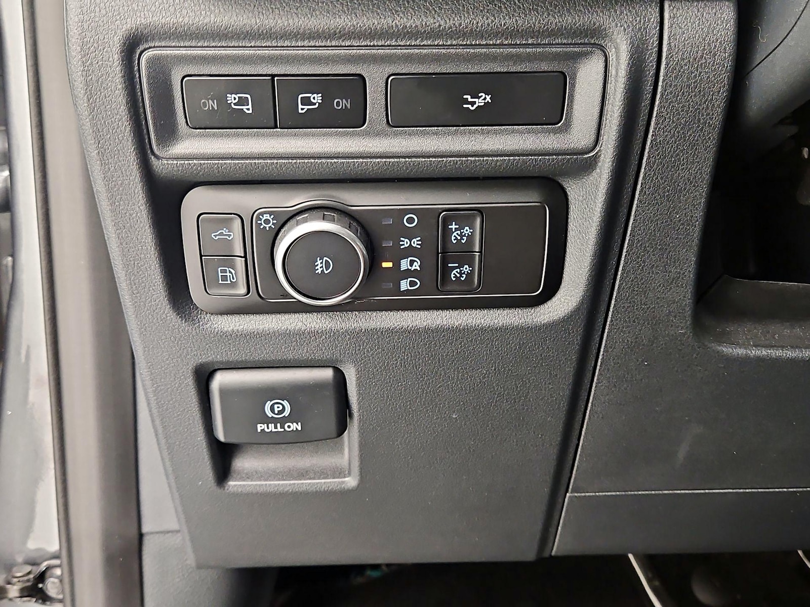 2023 Ford F-150 XLT - Photo 14