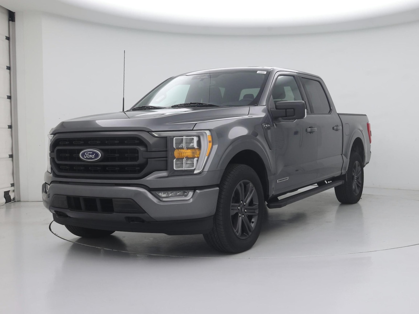 2023 Ford F-150 XLT - Photo 5