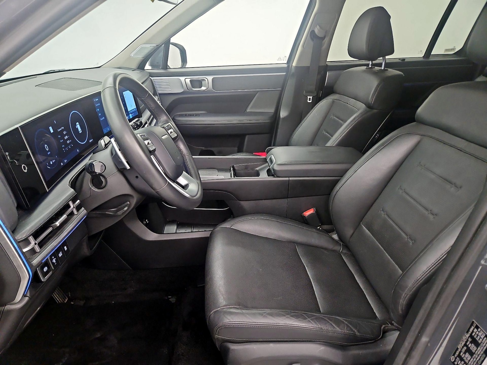 2025 Hyundai Santa Fe Limited - Photo 12