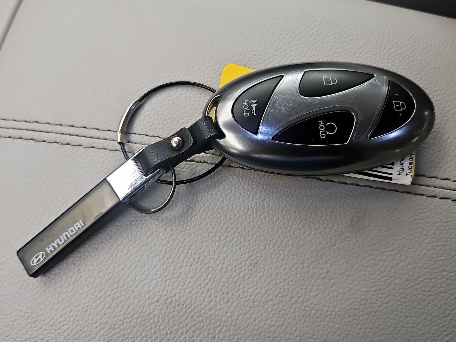 2025 Hyundai Tucson SE - Photo 23