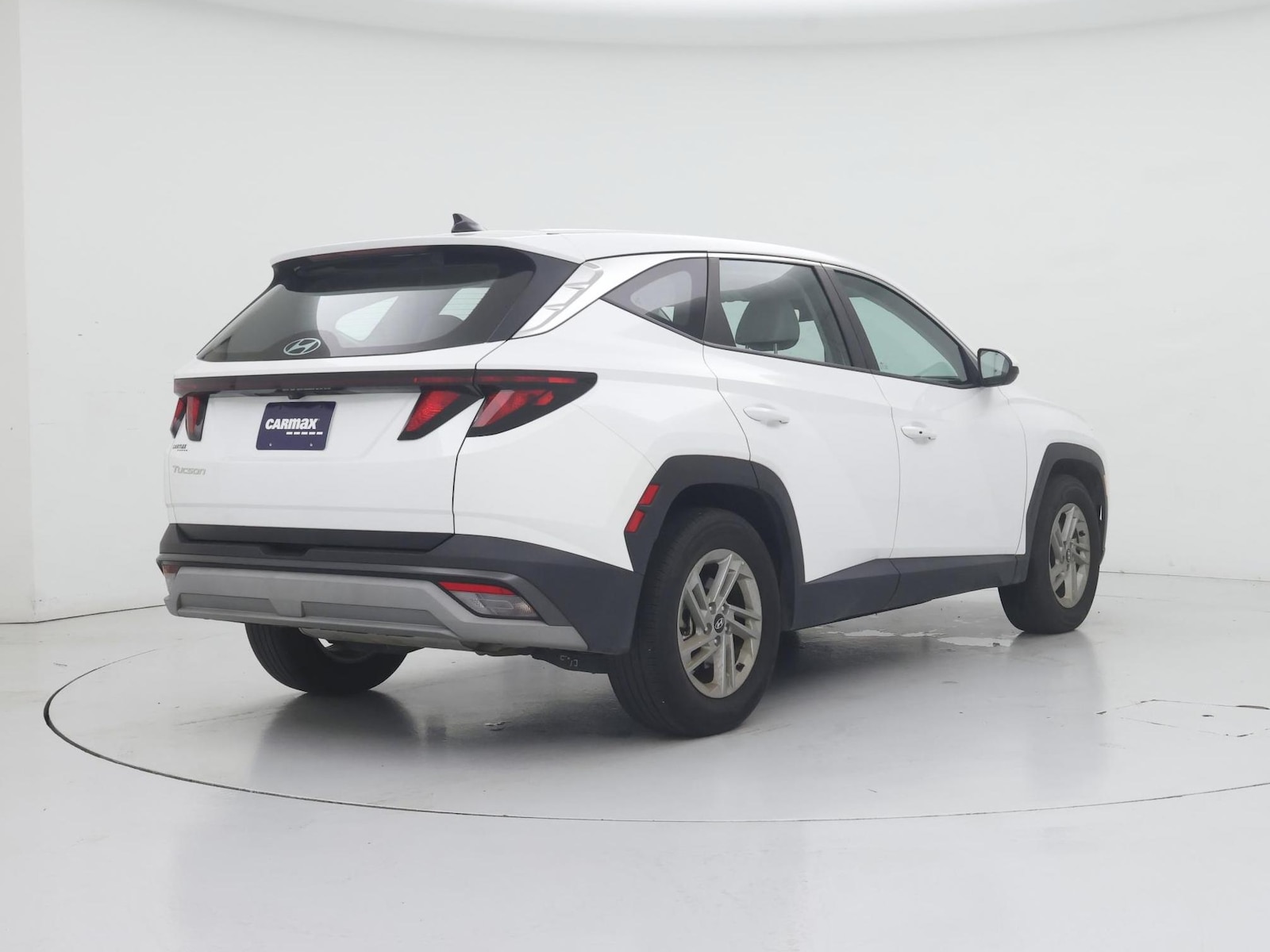 2025 Hyundai Tucson SE - Photo 9