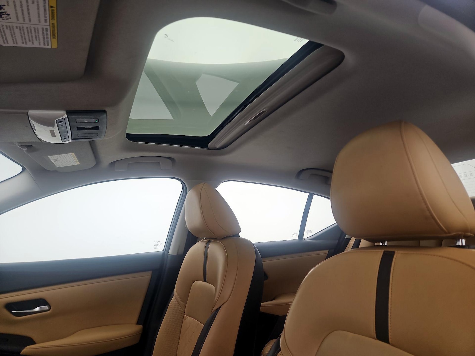 Sunroof(s) & Overhead Airbags