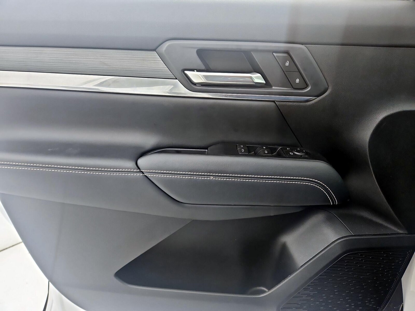 2026 GMC Terrain Elevation - Photo 13