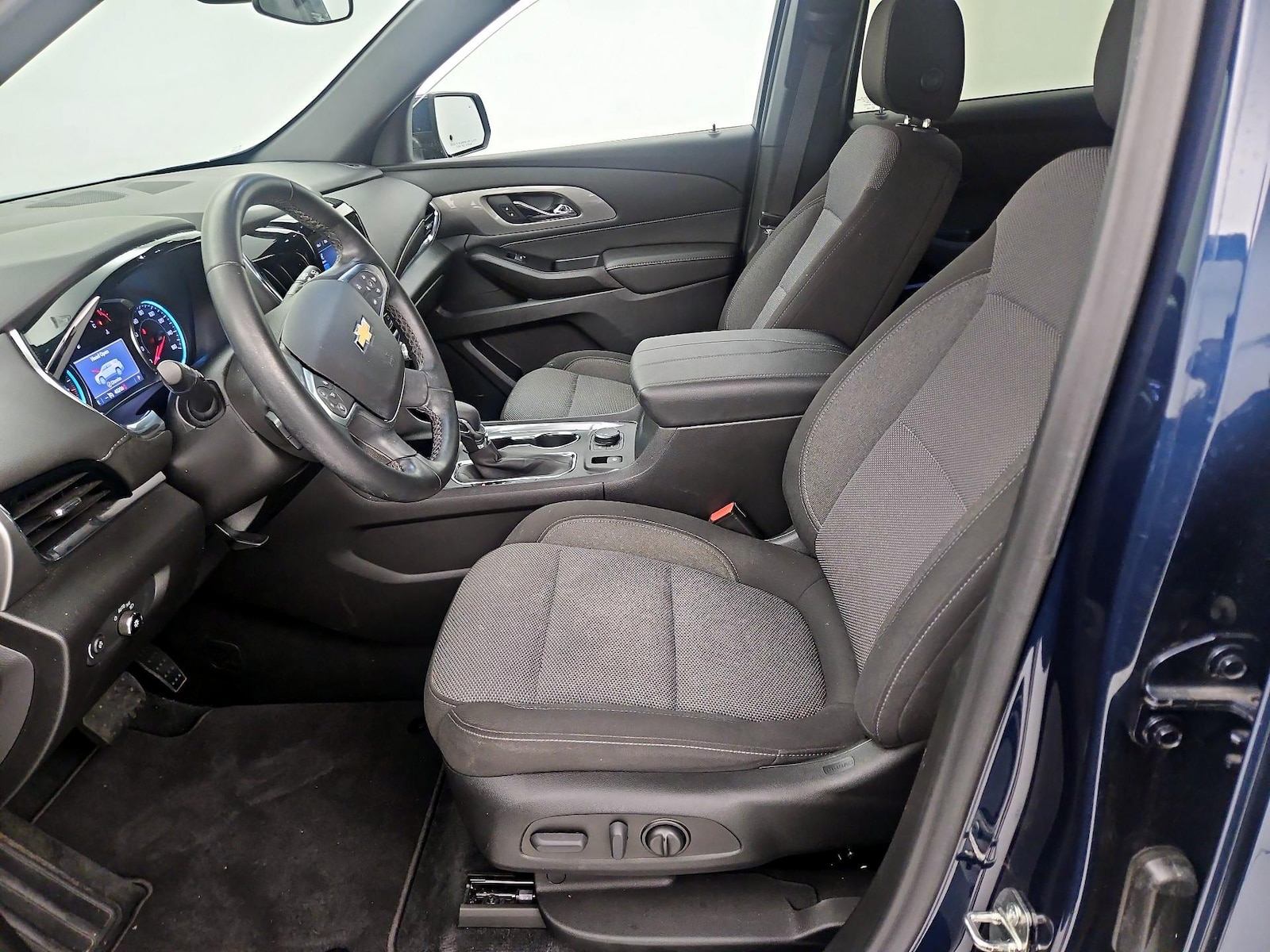 Power Seat(s) & Side Airbags