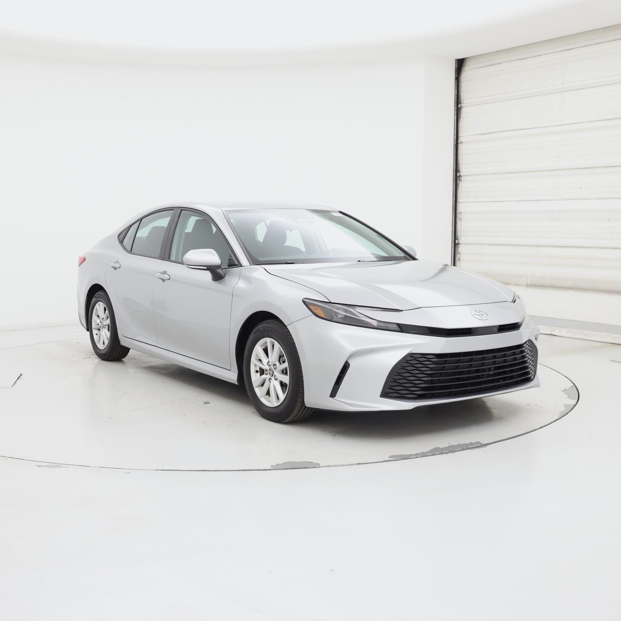 Silver 2026 Toyota Camry Sedan Front-Wheel Drive Automatic