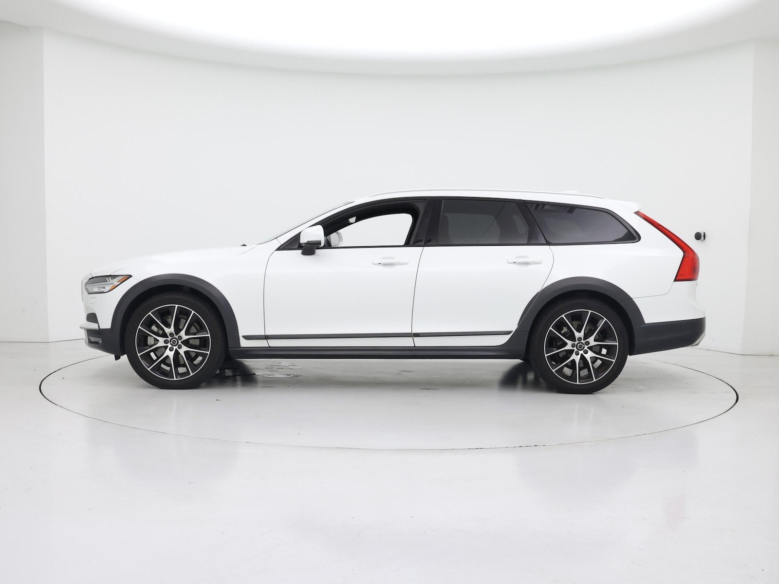 2020 Volvo V90 Cross Country Base - Photo 4