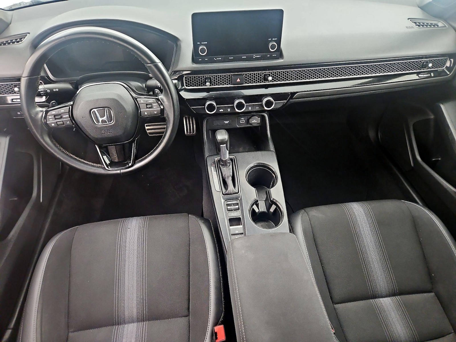 Apple CarPlay® & Android Auto™