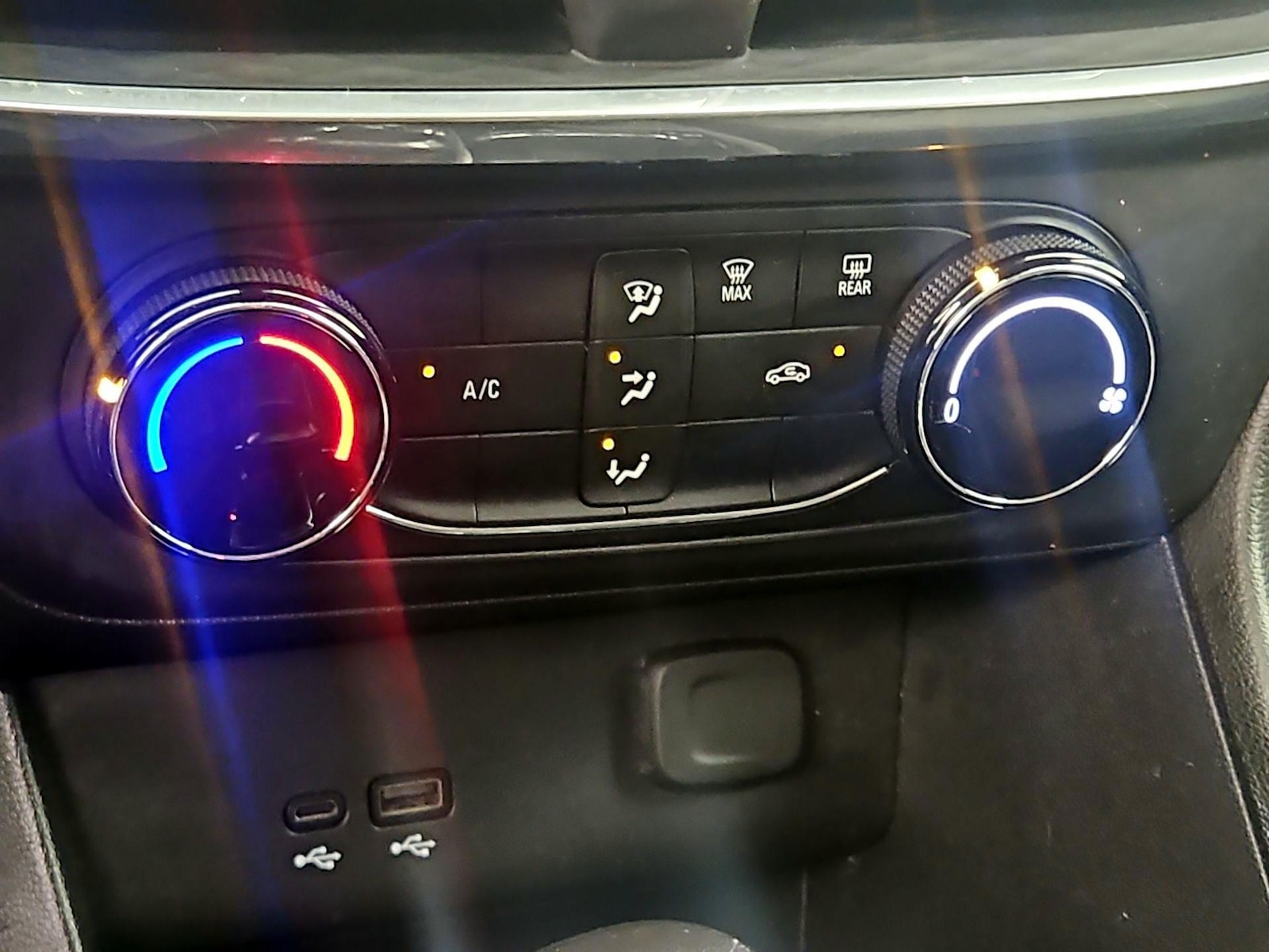 2024 Buick Encore GX Preferred - Photo 17