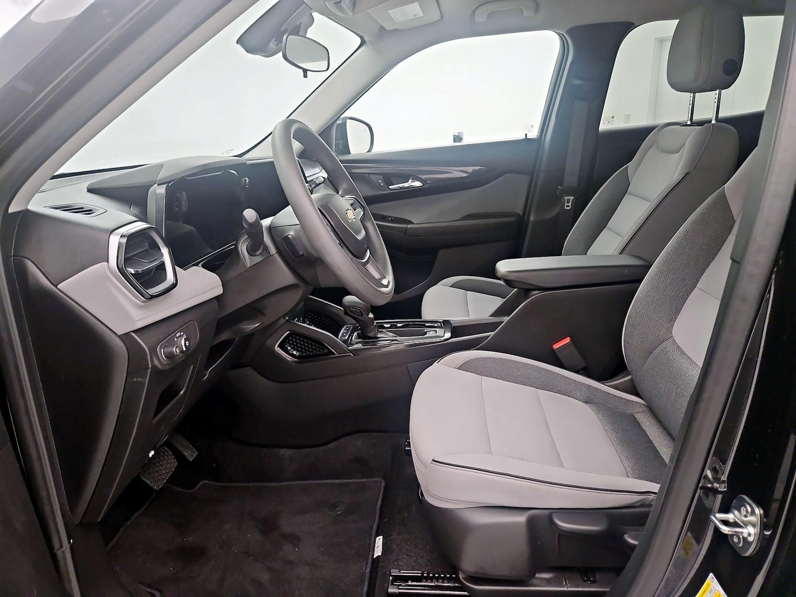 Power Seat(s) & Side Airbags