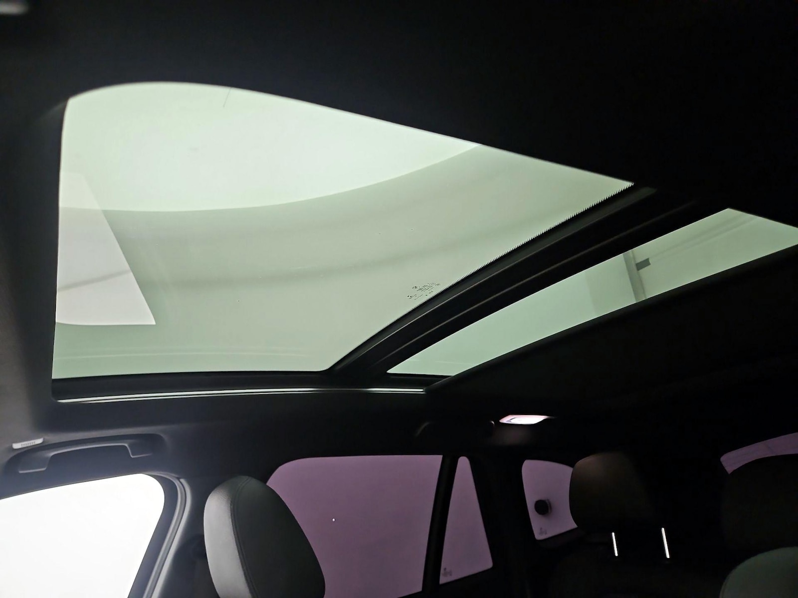 Panoramic Sunroof