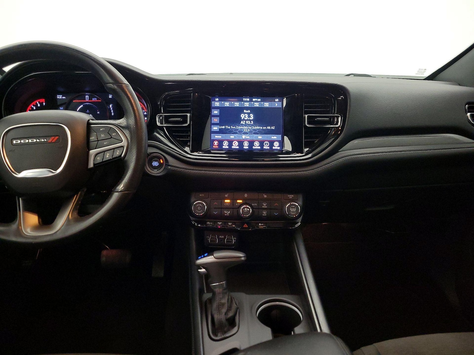 2023 Dodge Durango SXT - Photo 10