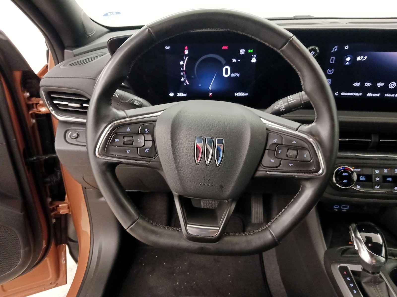 2025 Buick Envista Preferred - Photo 11