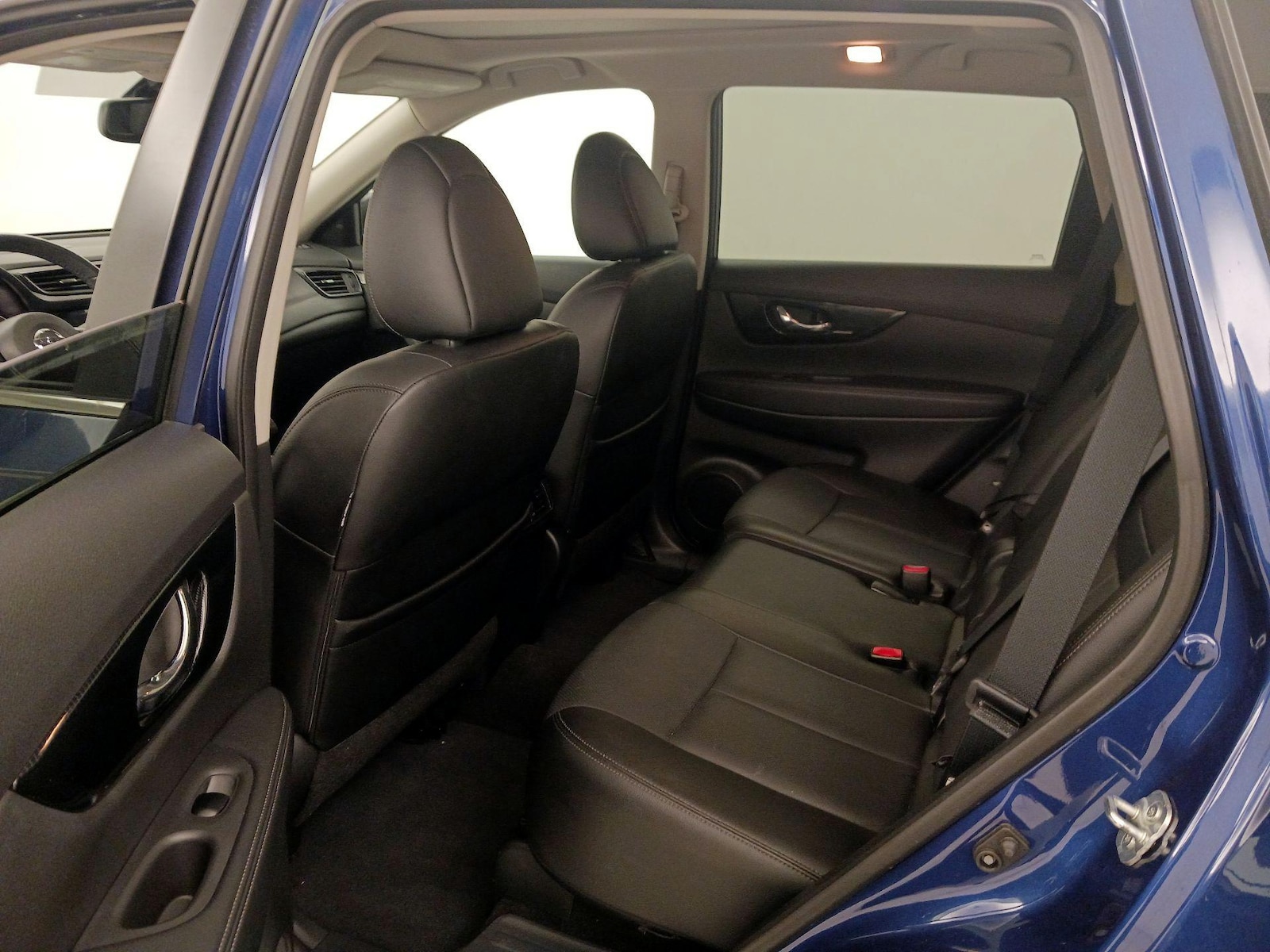 2017 Nissan Rogue SL - Photo 22