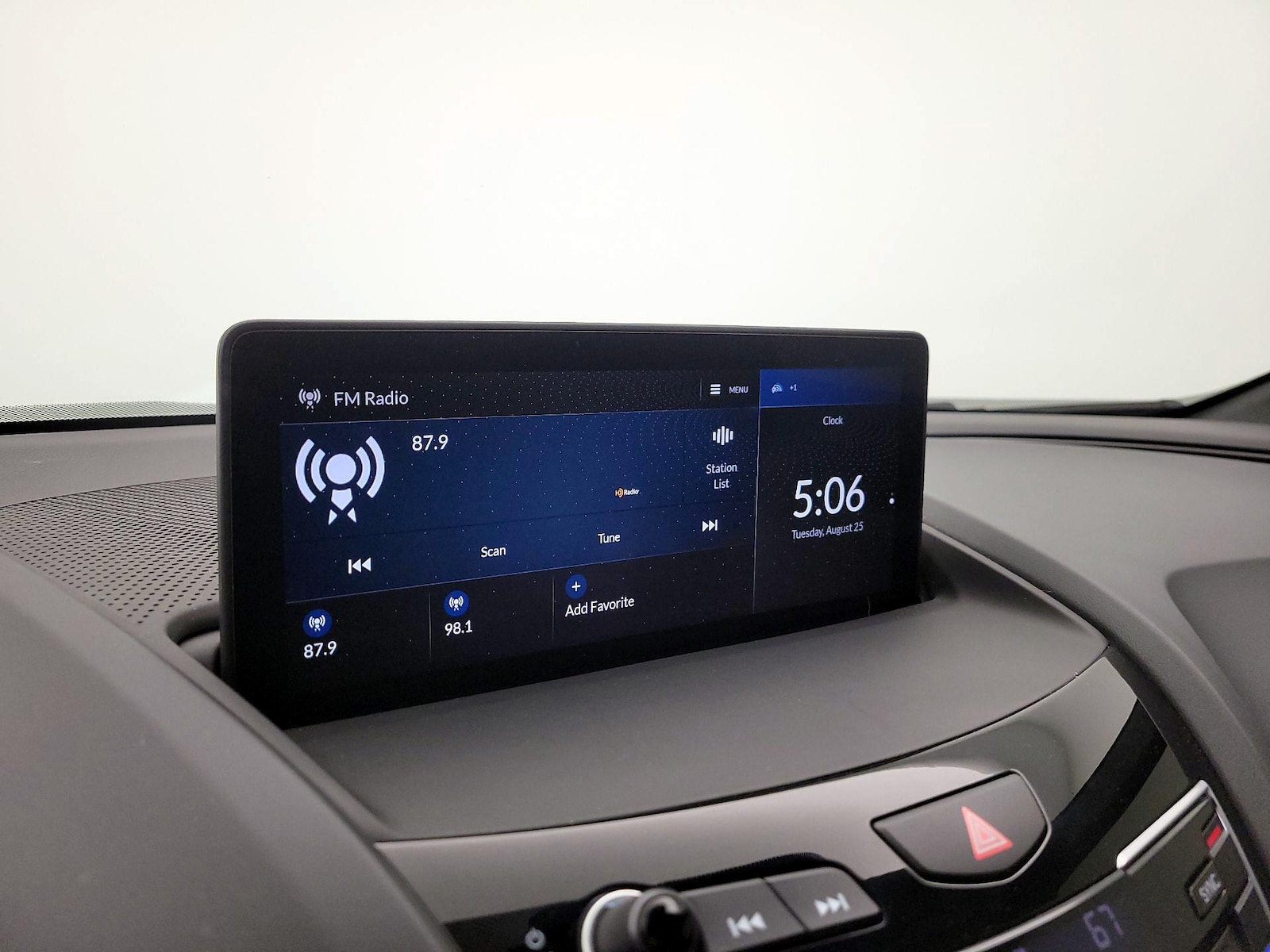 2025 Acura RDX Base - Photo 16