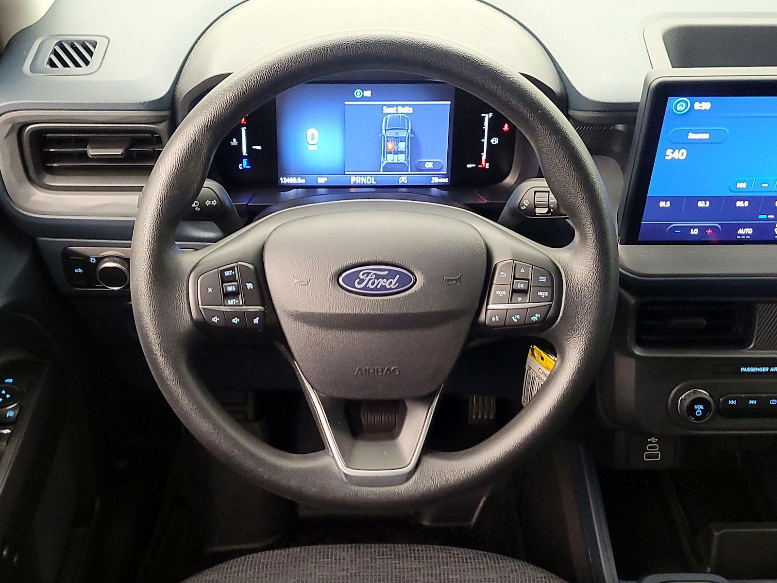 2025 Ford Maverick XL - Photo 11
