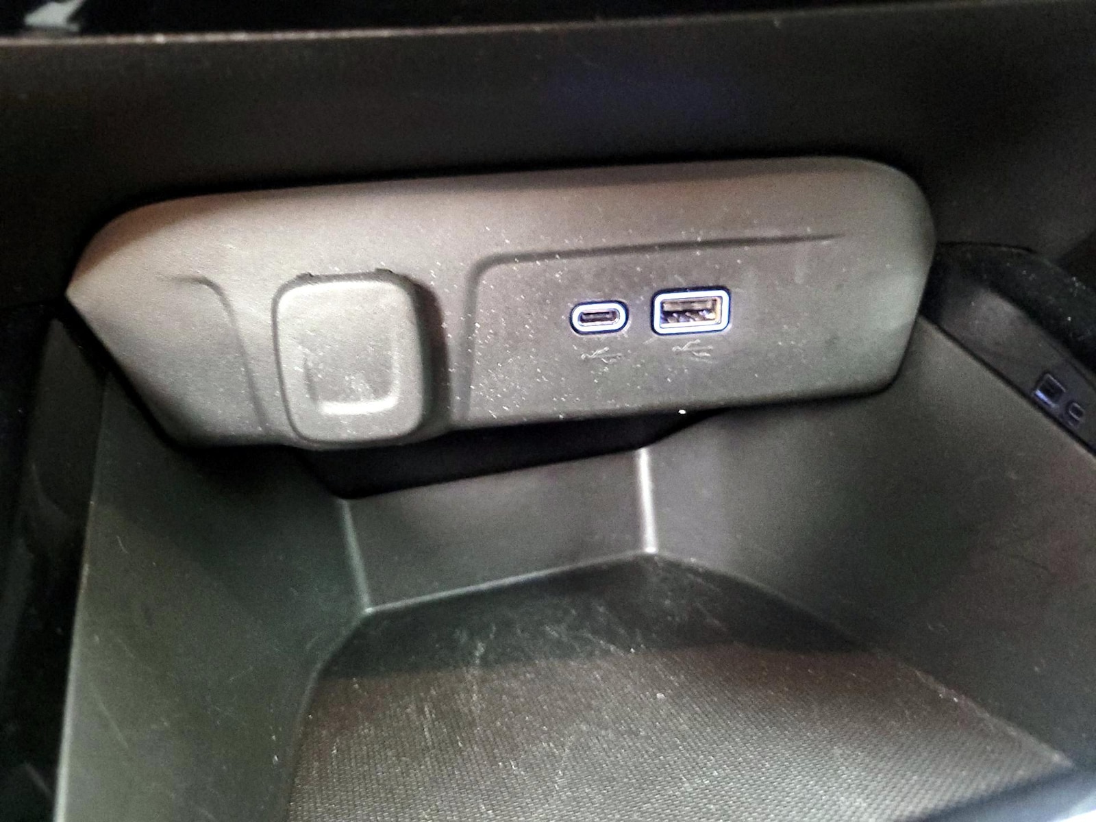 2025 Chevrolet Trax LT - Photo 19