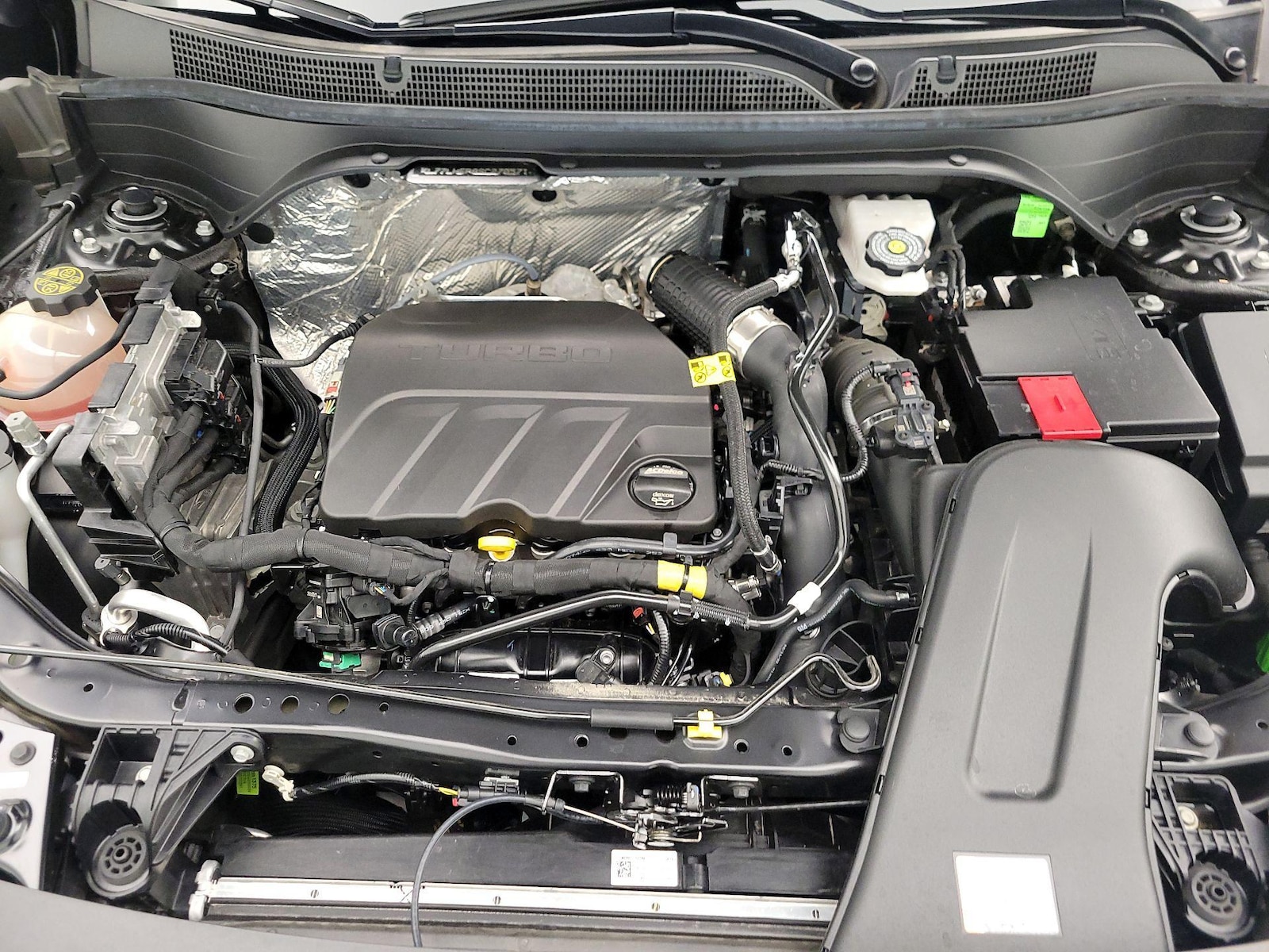 2025 Chevrolet Trax LT - Photo 22