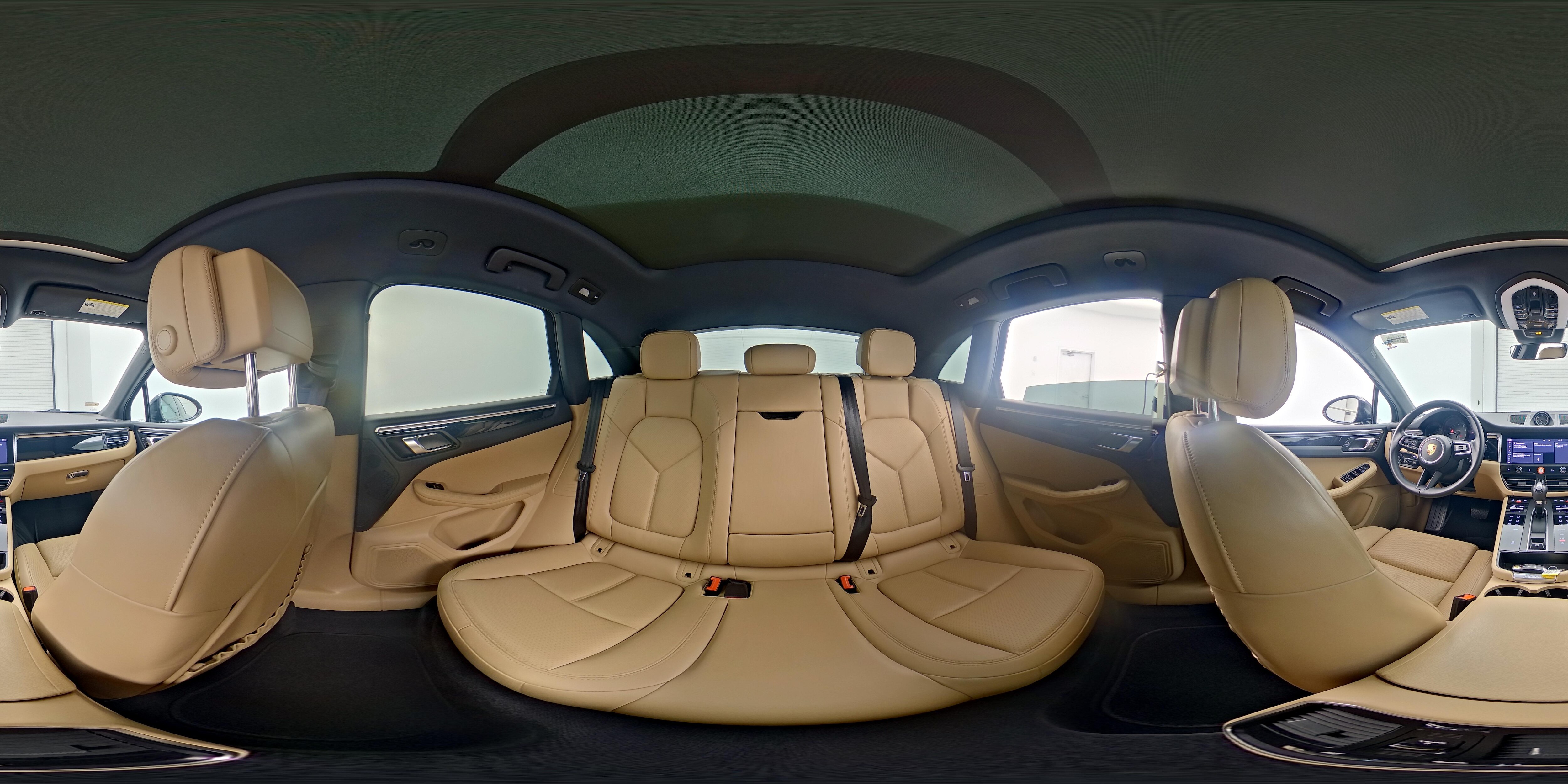 2023 Porsche Macan T - Photo 26
