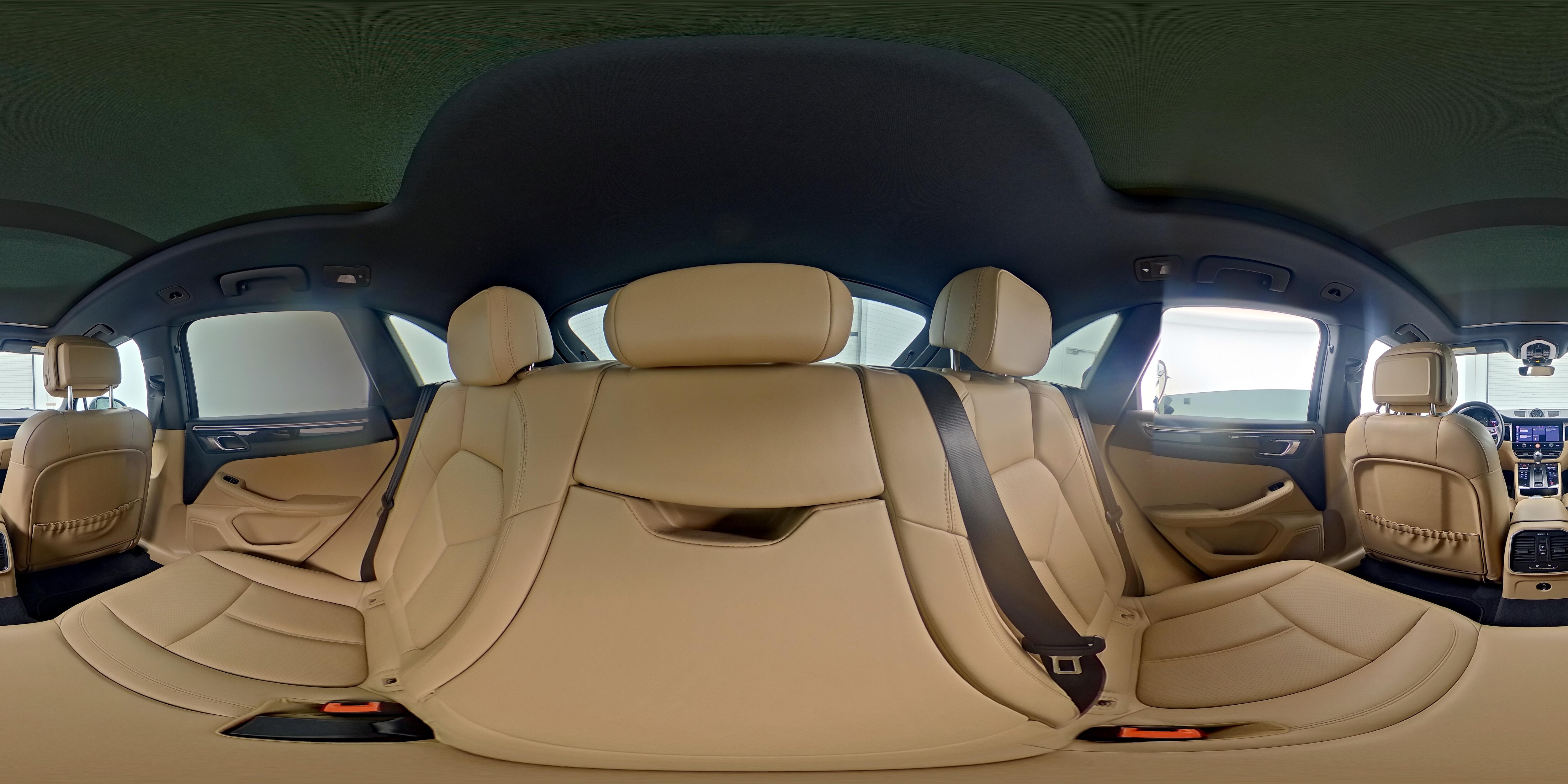 2023 Porsche Macan T - Photo 27
