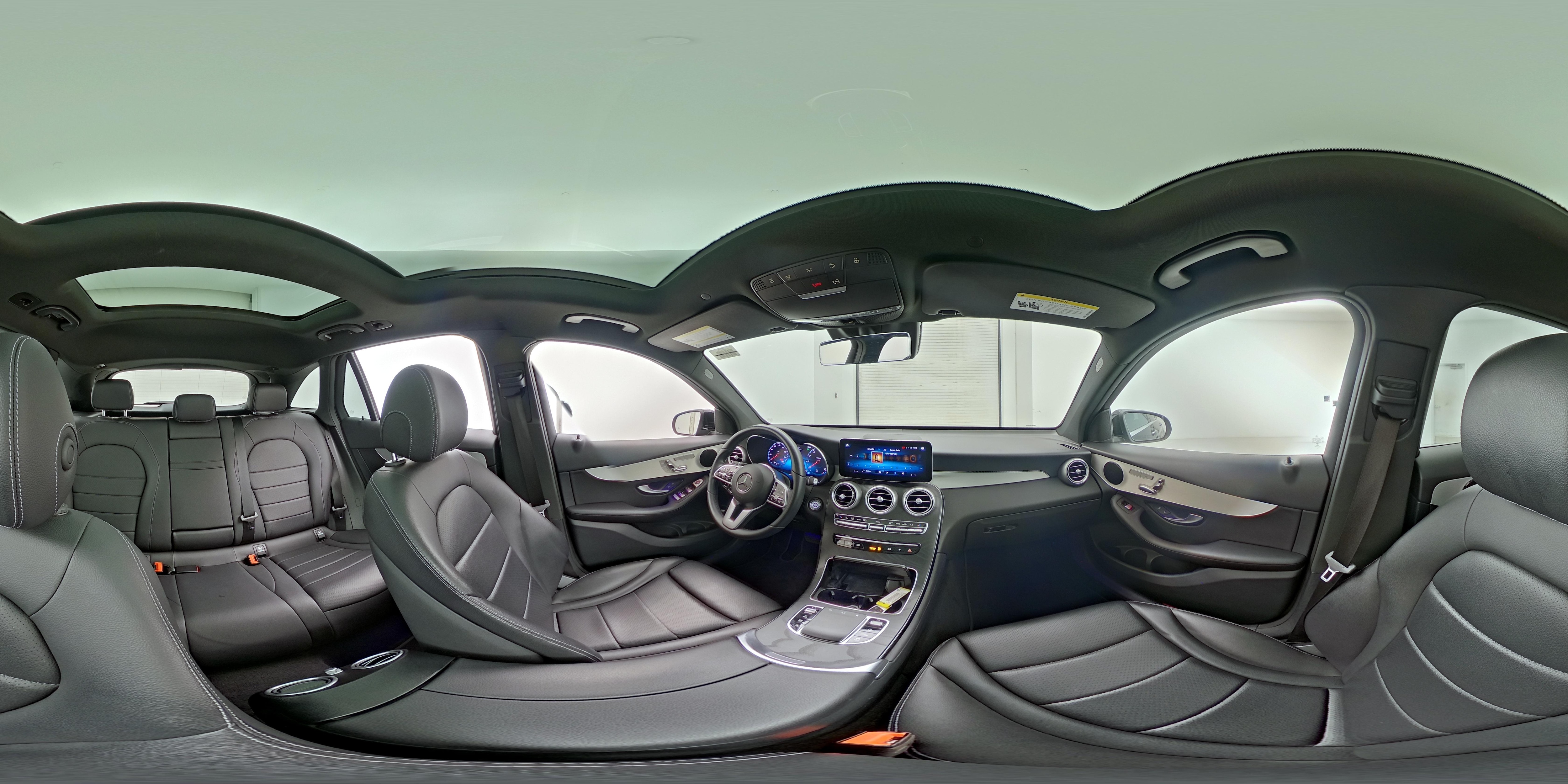 2022 Mercedes-Benz GLC GLC300 - Photo 25