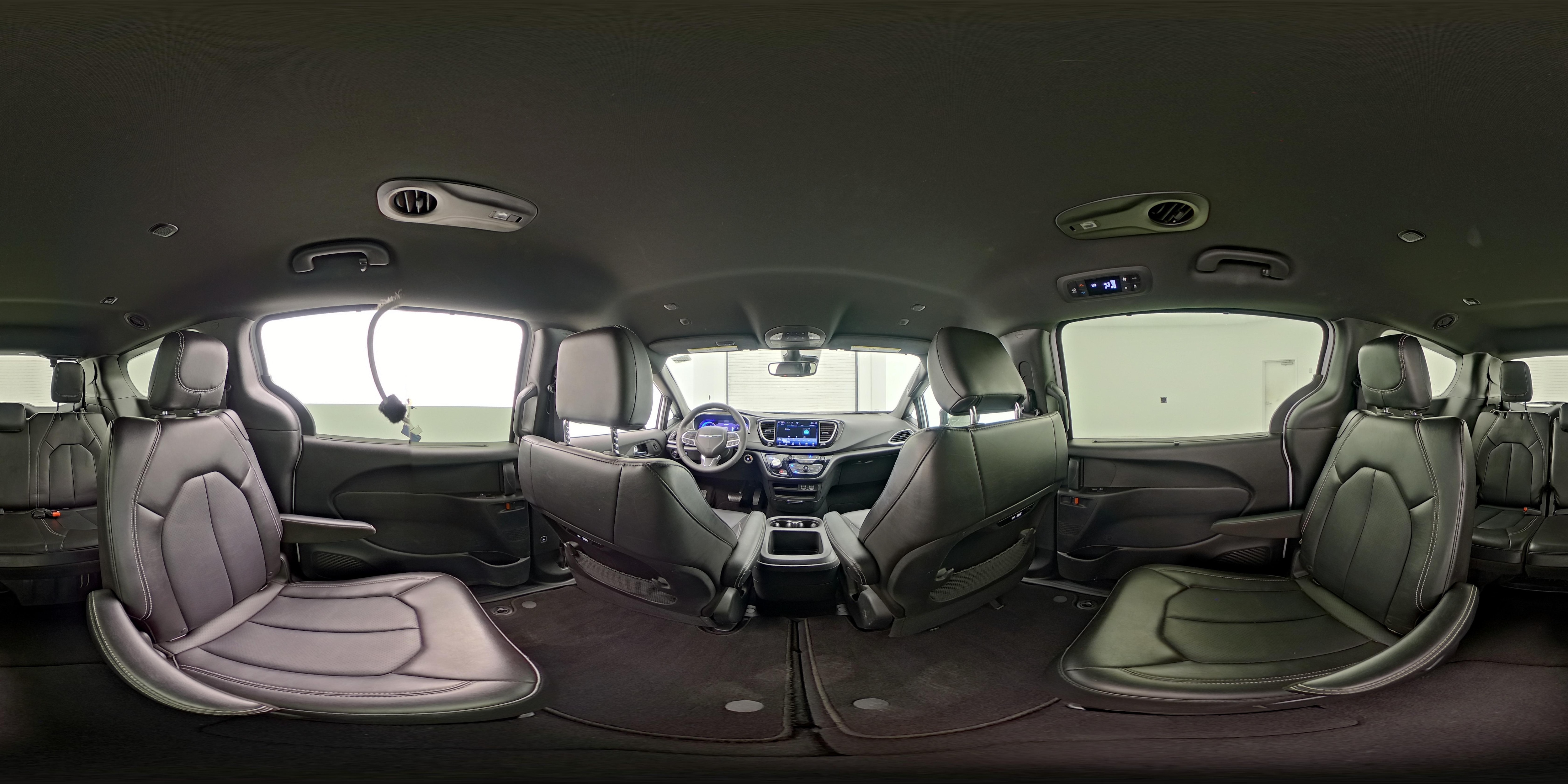 2025 Chrysler Pacifica Select - Photo 27