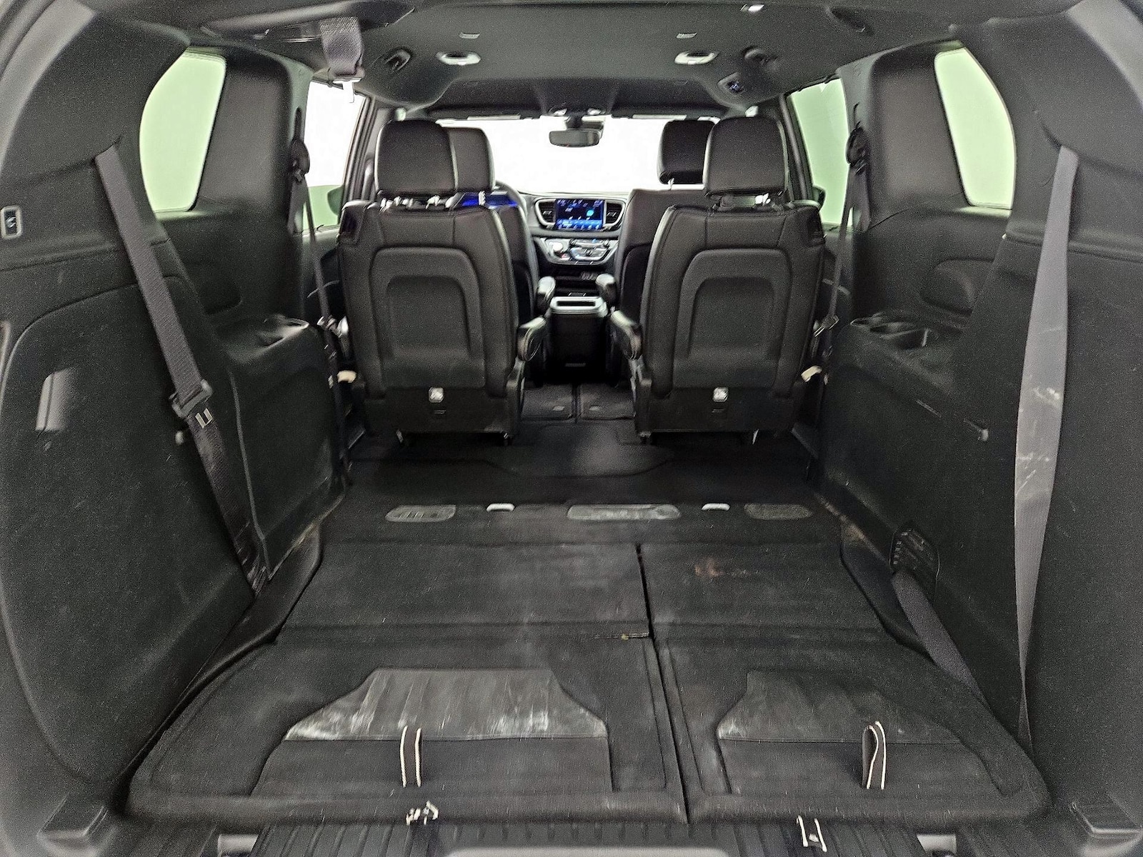 2025 Chrysler Pacifica Select - Photo 23