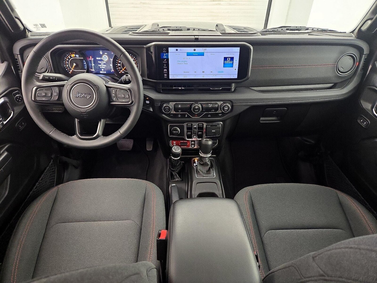 Apple CarPlay® & Android Auto™