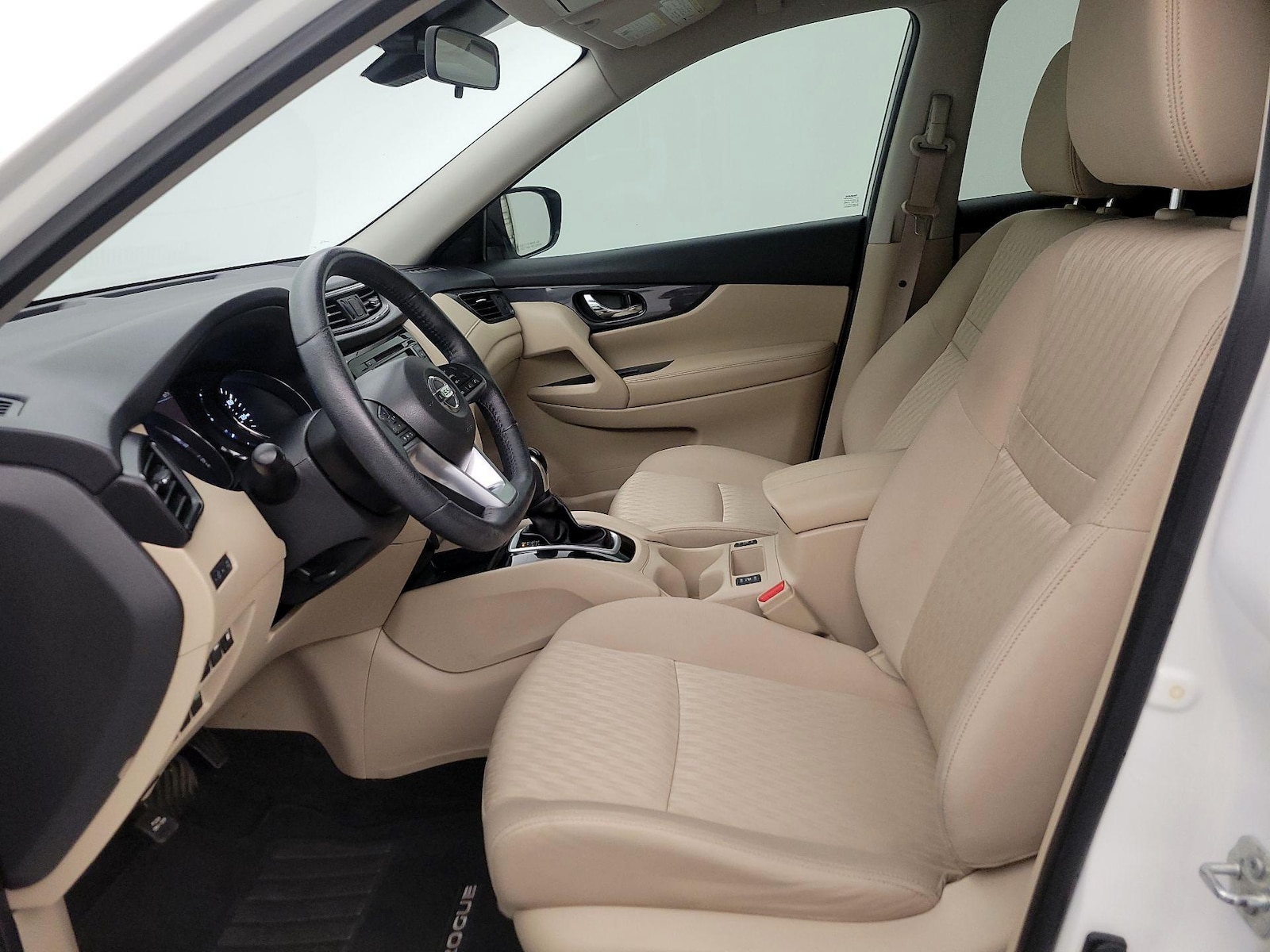 2019 Nissan Rogue SV - Photo 12