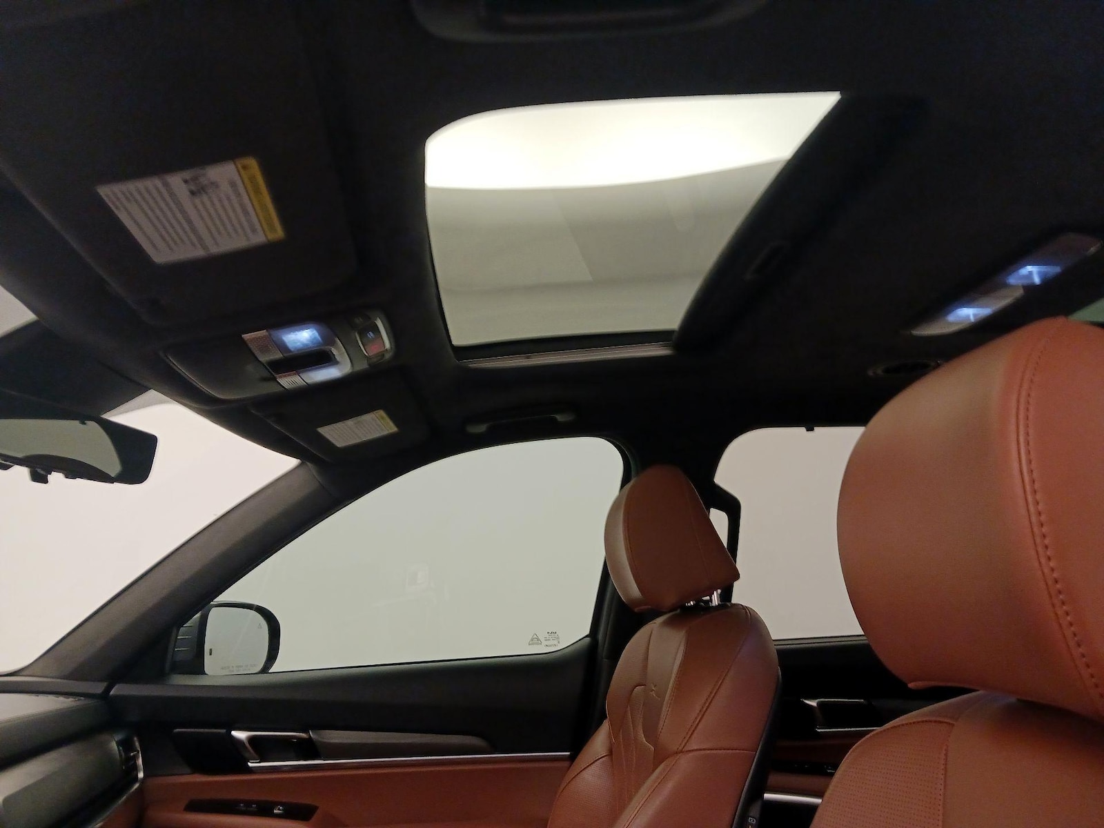 Sunroof(s) & Skylight(s)