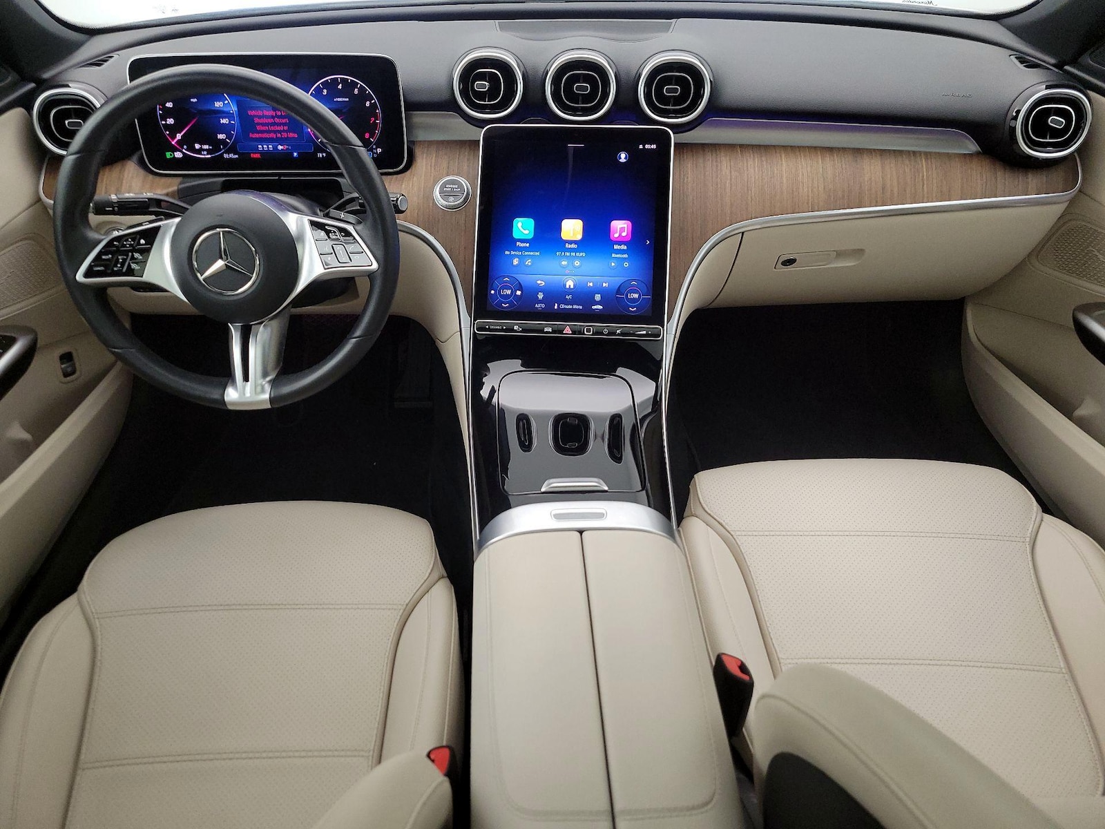 Apple CarPlay® & Android Auto™