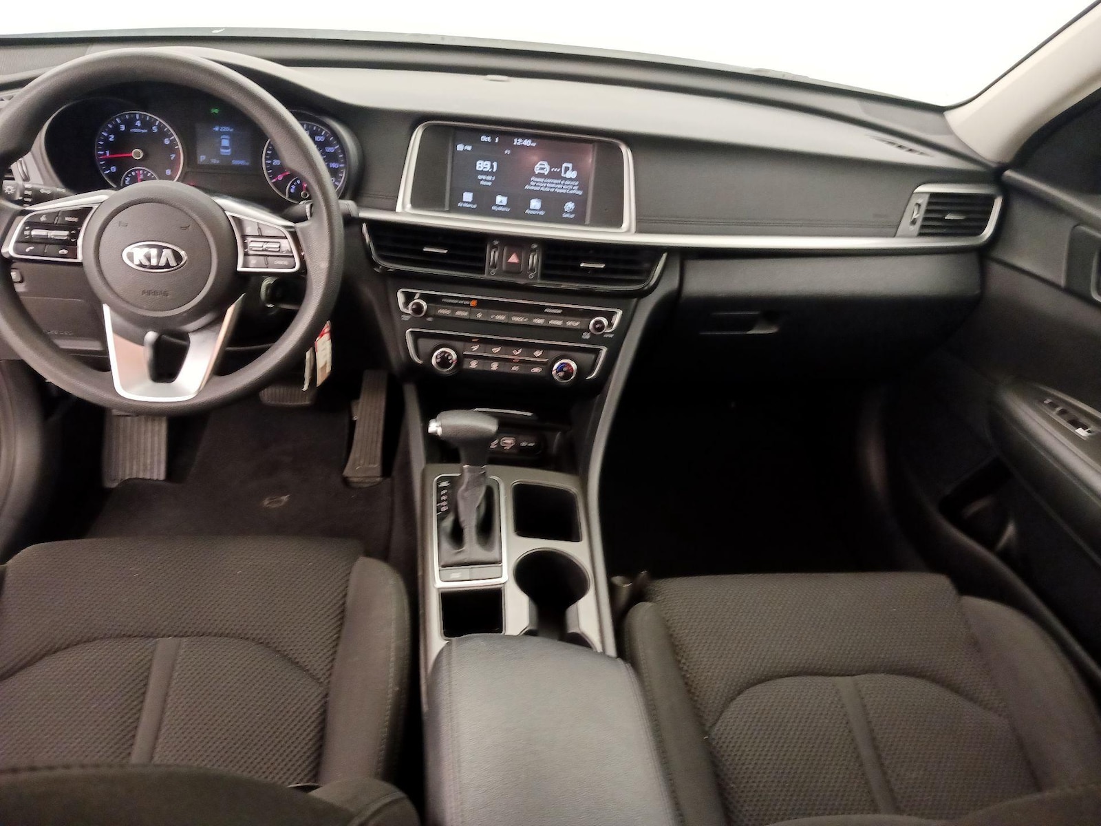 2020 Kia Optima LX - Photo 10