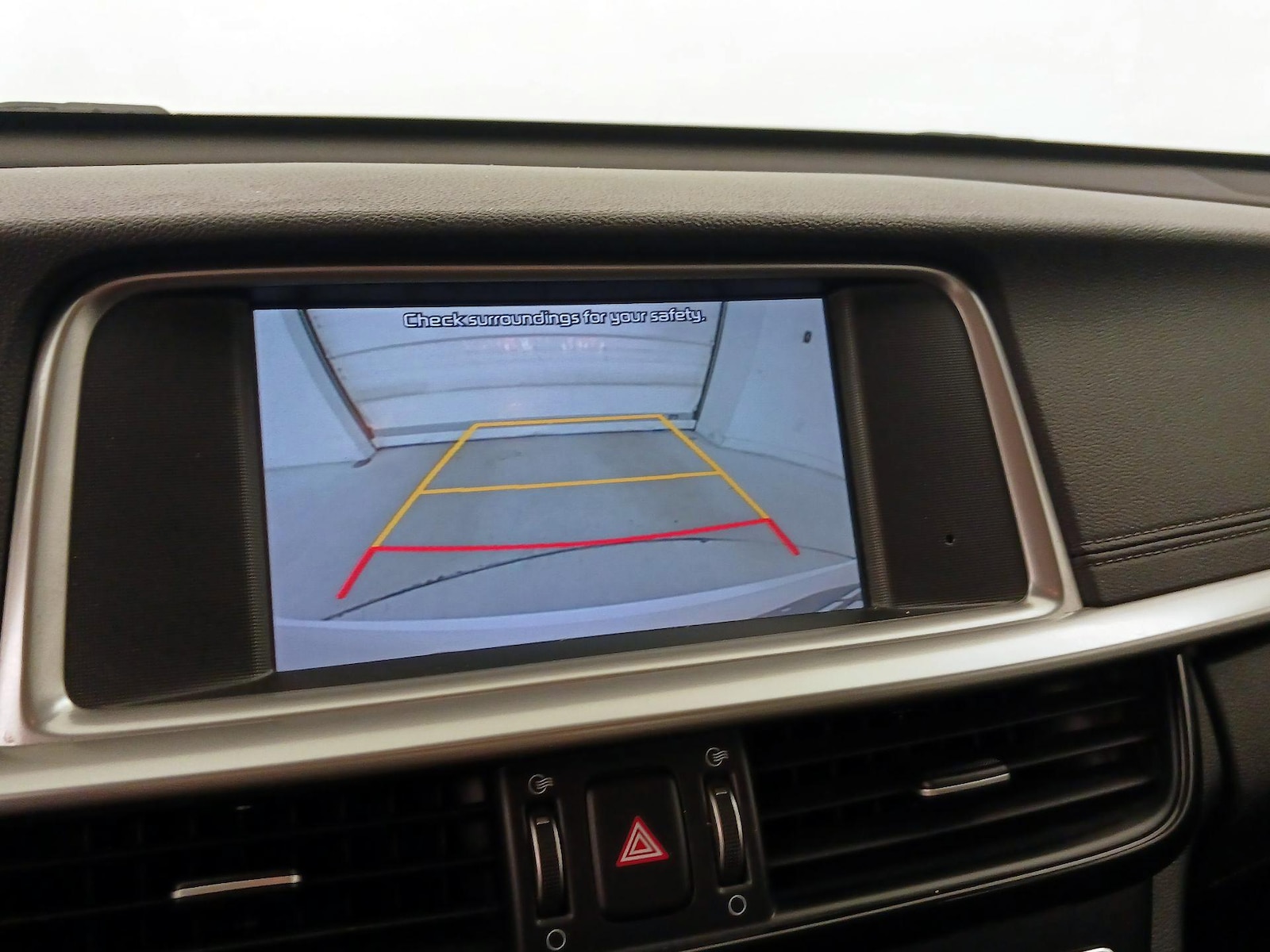 2020 Kia Optima LX - Photo 15