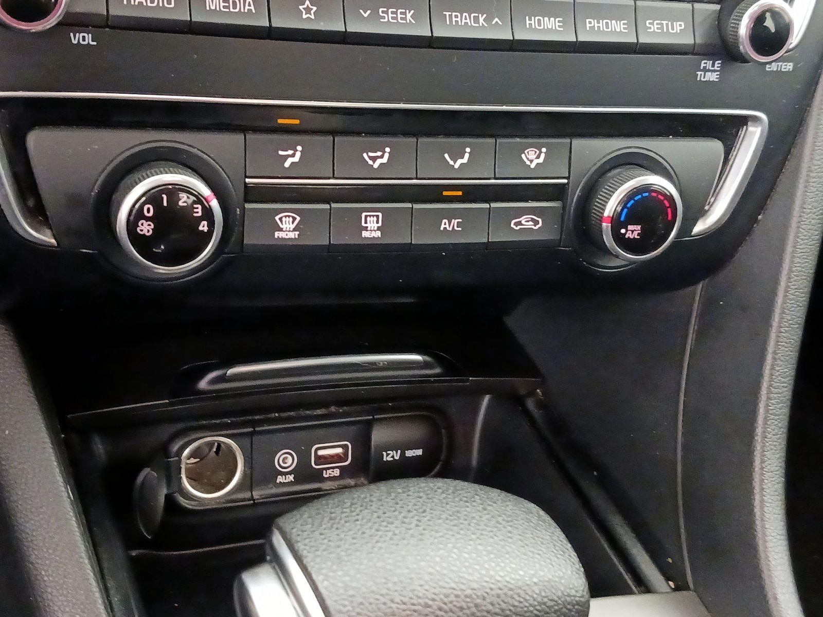 2020 Kia Optima LX - Photo 17