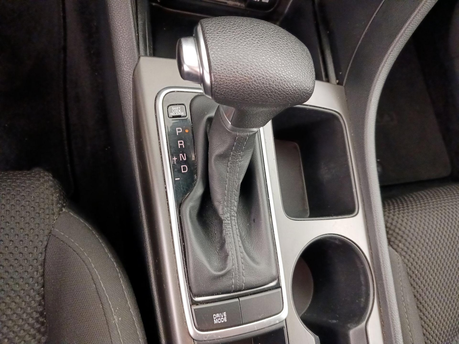 2020 Kia Optima LX - Photo 18
