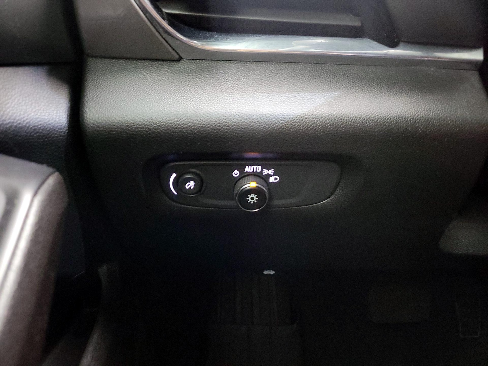 2023 Chevrolet Traverse 1LT - Photo 14