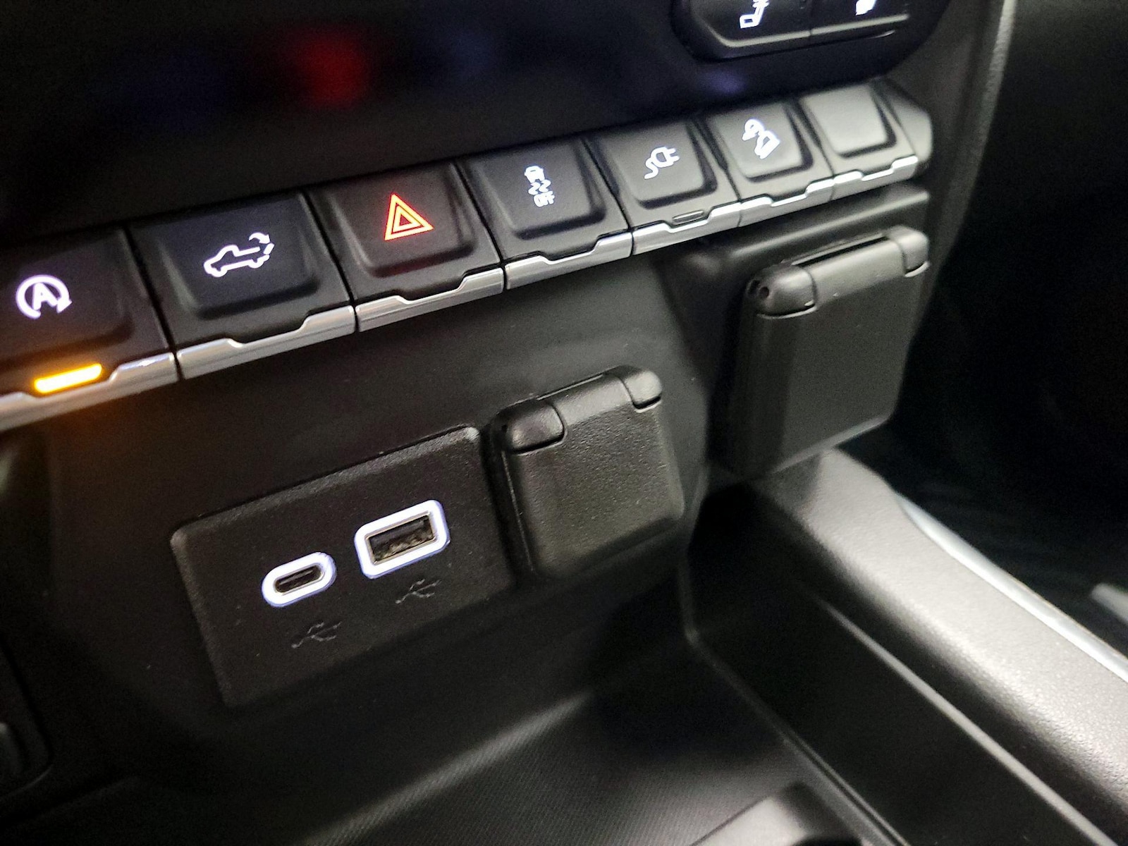 2022 Chevrolet Silverado 1500 Limited RST - Photo 19
