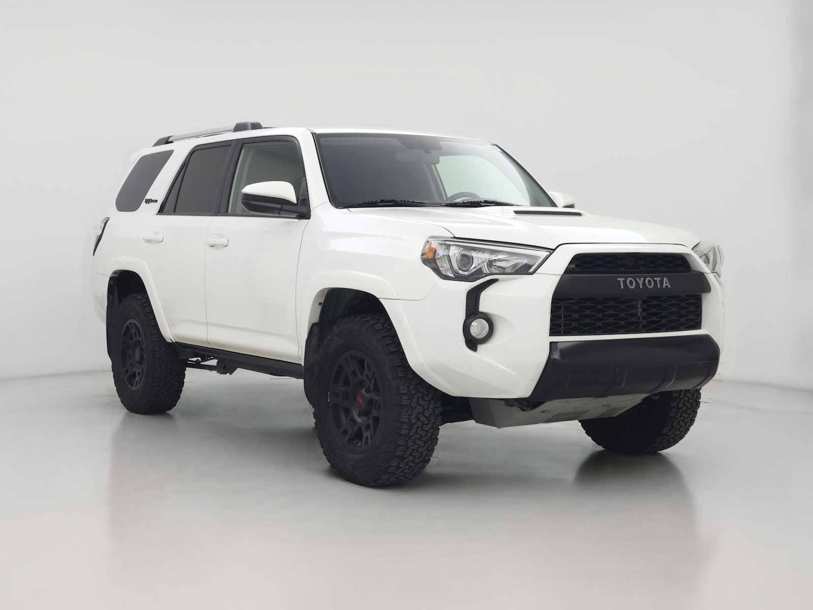 Tow Hitch & Four Wheel Drive