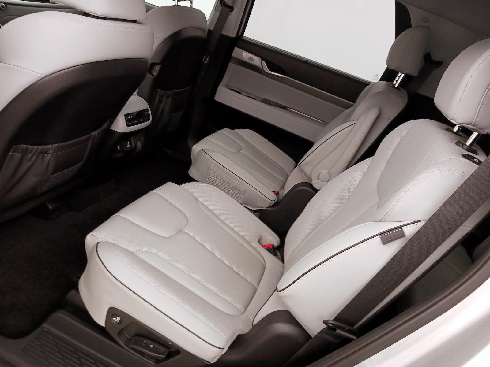 Rear Air Conditioning